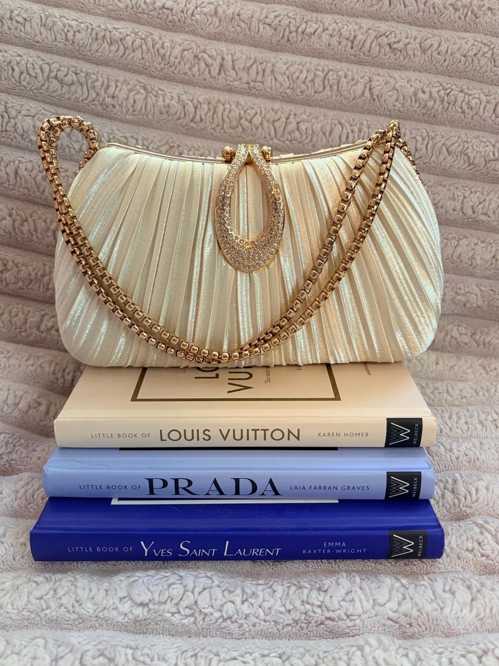 Elegant Champagne Satin-Pleated Evening Bag w. Gold Tone Chain | EUC